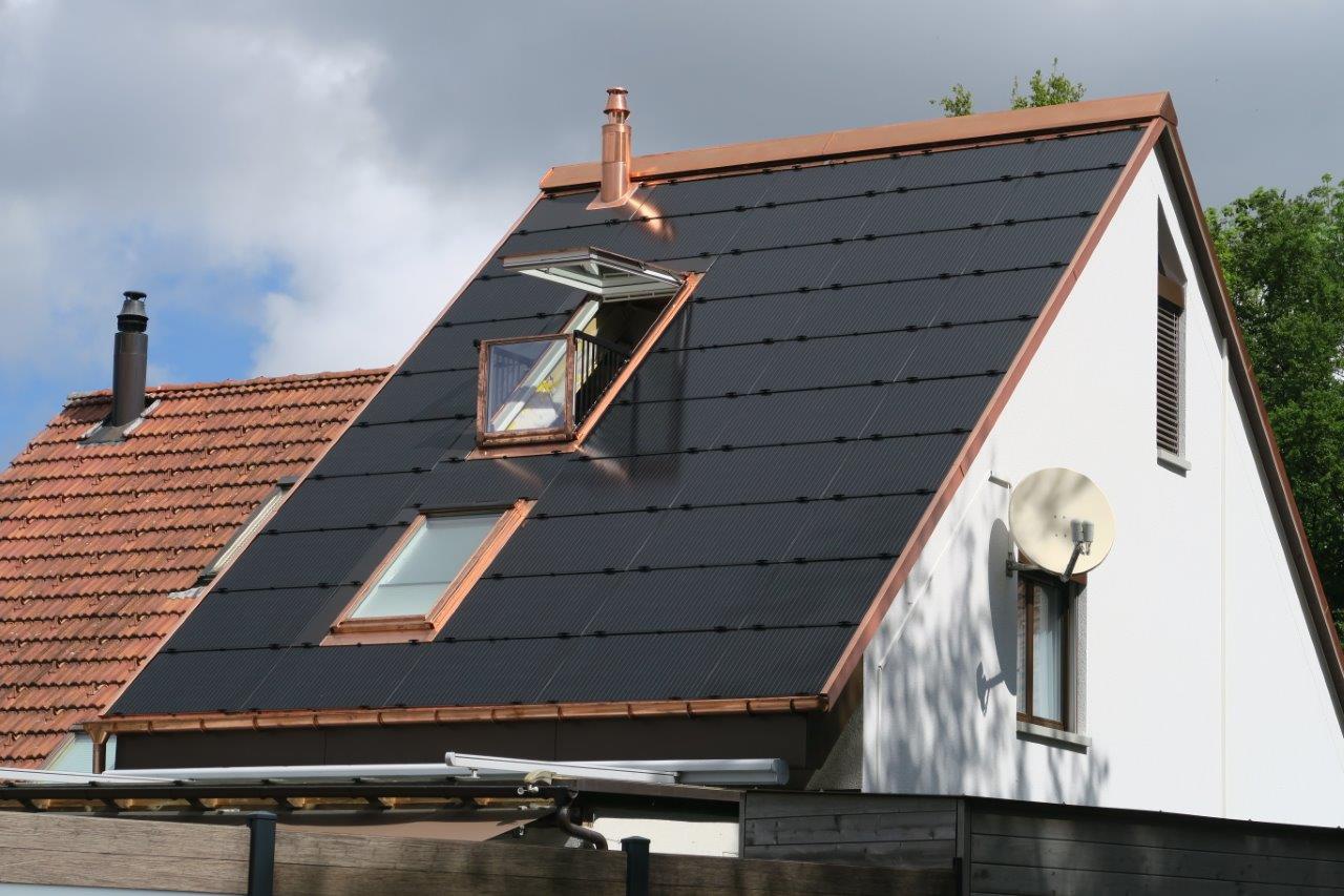 Dachsanierung mit Photovoltaik-Dachanlage